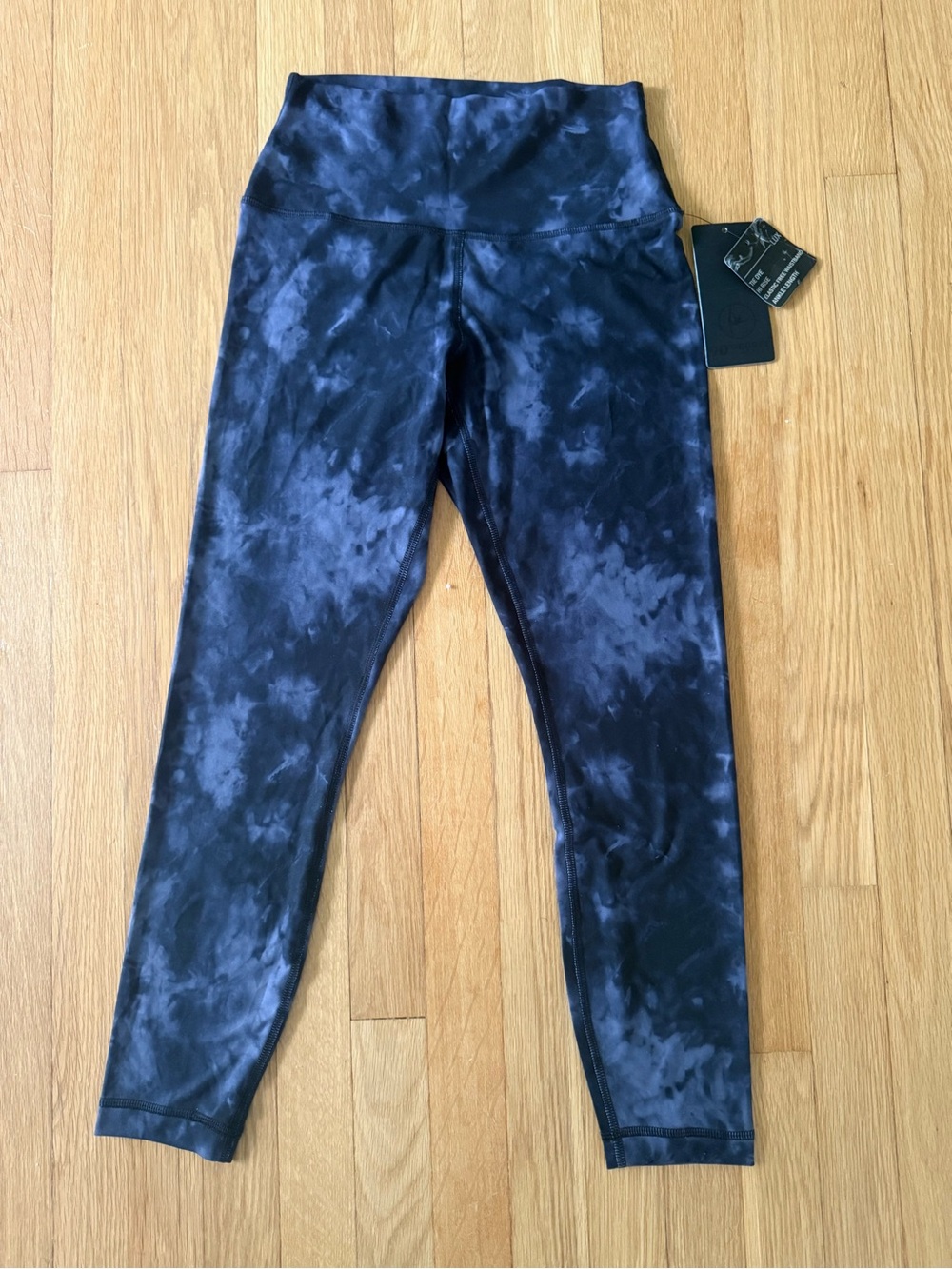 90 Degree By Reflex Leggings Women’s M Tie Dye High Waist Yoga Pants NWT